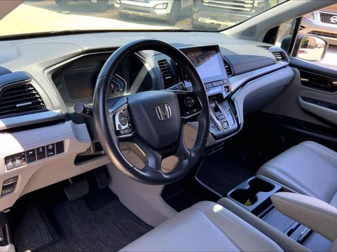 Used 2024 Honda Odyssey Touring image 18