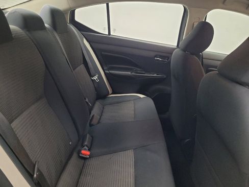 Used 2020 Nissan Versa SV FWD image 19