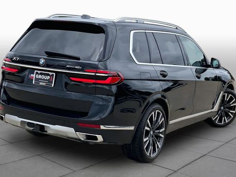 Used 2024 BMW X7 xDrive40i w/ Premium Package AWD/4WD image 13