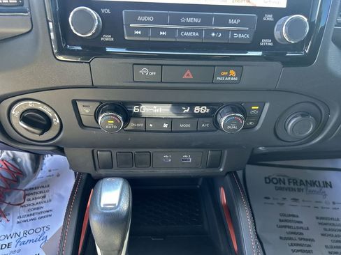 Used 2024 Nissan Frontier PRO-4X w/ Off-Road Protection Package image 25