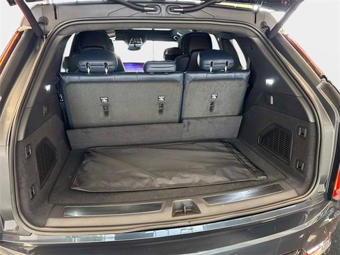 New 2026 Cadillac Escalade IQ Luxury 2 image 5