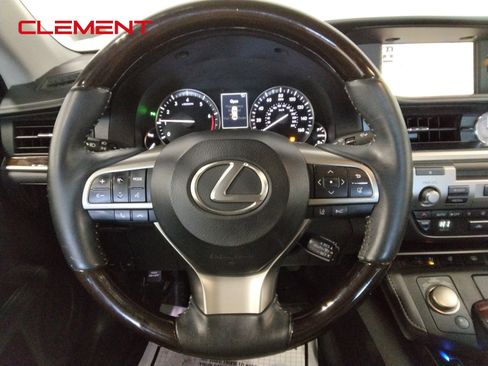 Used 2017 Lexus ES 350 image 12