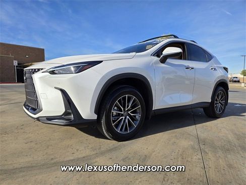 Certified 2025 Lexus NX 250 FWD image 2