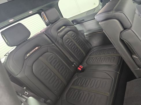 Used 2024 Rivian R1S Adventure AWD/4WD image 25