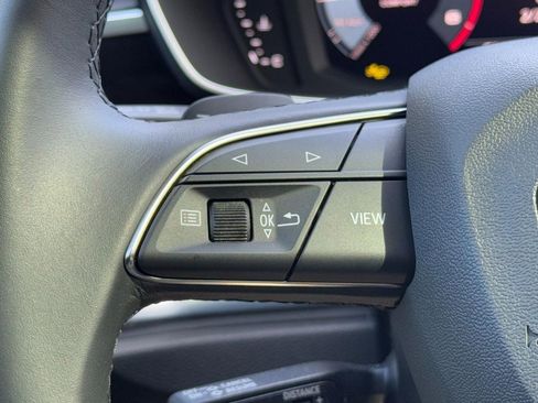 Used 2025 Audi Q3 2.0T Premium w/ Convenience Package image 17