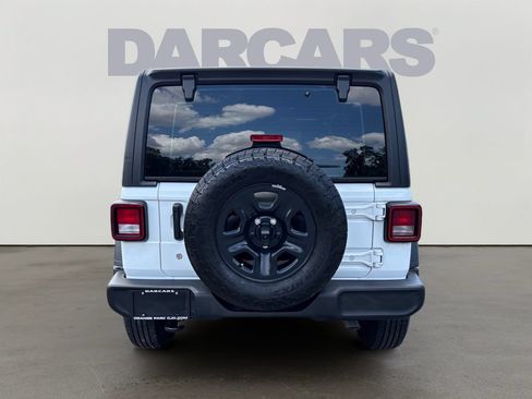 Used 2024 Jeep Wrangler Sport AWD/4WD image 6