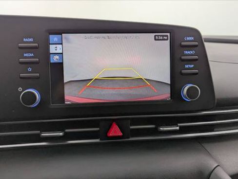 Used 2025 Hyundai Elantra SE w/ Cargo Package FWD image 28