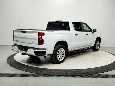Used 2024 Chevrolet Silverado 1500 Custom image 7