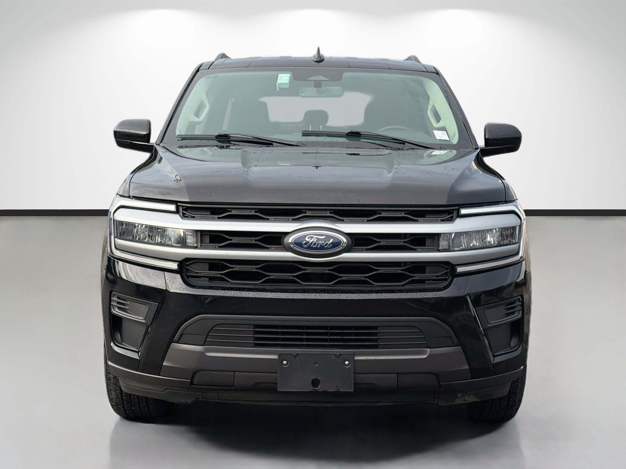 Used 2024 Ford Expedition Max XLT AWD/4WD image 8