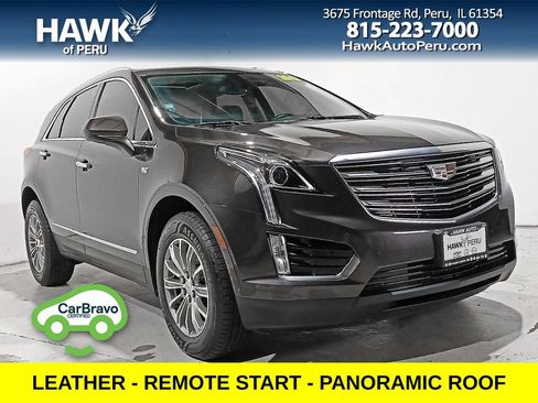Used 2017 Cadillac XT5 Luxury FWD image 1