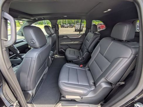 New 2026 GMC Acadia Elevation w/ Elevation Premium Package AWD/4WD image 30