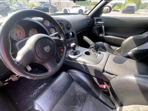 Used 2003 Dodge Viper SRT-10 RWD image 9