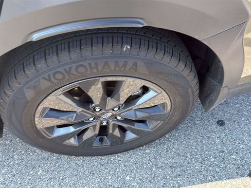 Used 2025 Subaru Outback Onyx Edition AWD/4WD image 14