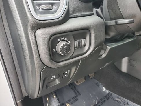 Certified 2025 RAM 1500 Big Horn image 11