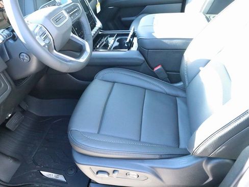 New 2026 GMC Yukon XL Denali w/ Sun & Power Step Package image 11