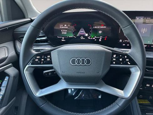 Certified 2025 Audi Q5 Premium Plus w/ Premium Plus AWD/4WD image 12