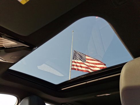 New 2026 BMW i4 xDrive40i w/ M Sport Package image 10