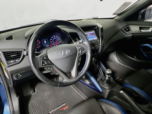 Used 2016 Hyundai Veloster Rally Edition FWD image 27