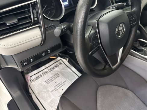 Used 2022 Toyota Camry LE FWD image 26