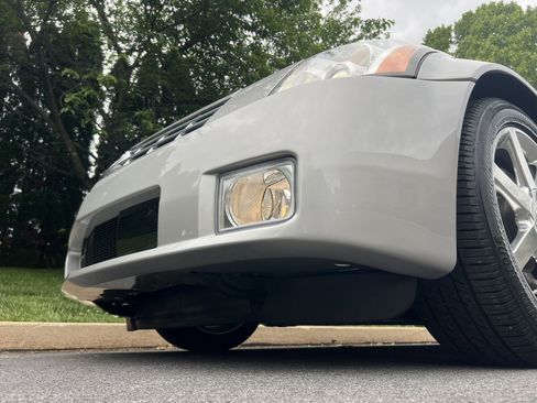Used 2004 Cadillac XLR RWD image 95