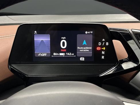 Used 2021 Volkswagen ID.4 Pro S w/ Gradient Package image 18