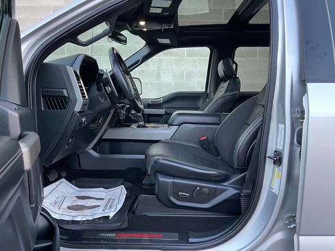Used 2019 Ford F150 Raptor w/ Equipment Group 802A Luxury AWD/4WD image 14