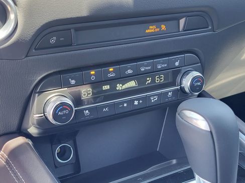 Used 2025 MAZDA CX-5 Signature image 22