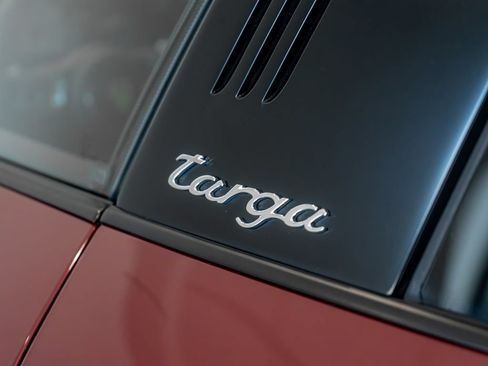 Used 2018 Porsche 911 Targa 4S AWD/4WD image 30