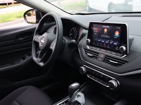 New 2025 Nissan Altima 2.5 S image 19