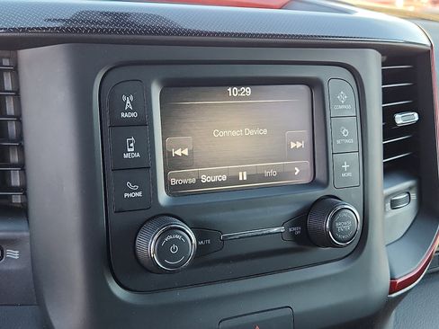Used 2019 RAM 1500 Rebel AWD/4WD image 15