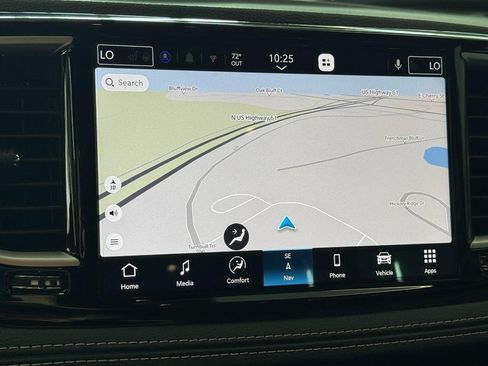 New 2027 Chrysler Pacifica Select w/ Family Tech Group FWD image 20