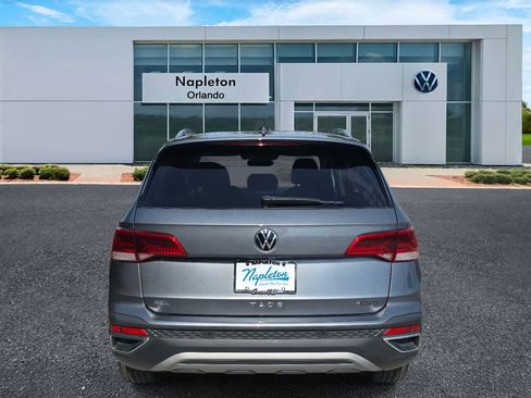 Used 2024 Volkswagen Taos SEL image 7
