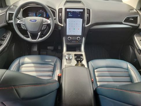 Certified 2024 Ford Edge SEL w/ Sport Appearance Package AWD/4WD image 22