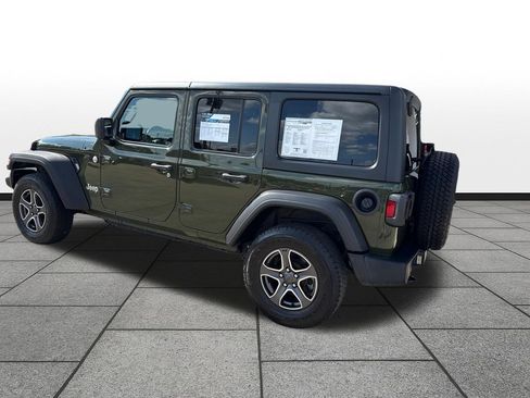 Used 2021 Jeep Wrangler Unlimited Sport AWD/4WD image 3