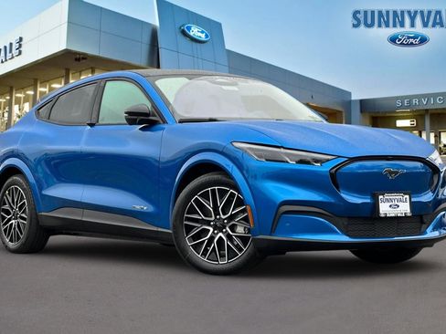 New 2025 Ford Mustang Mach-E Premium image 8