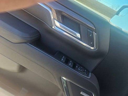 New 2026 Chevrolet Silverado 1500 LT Trail Boss w/ Convenience Package II AWD/4WD image 11
