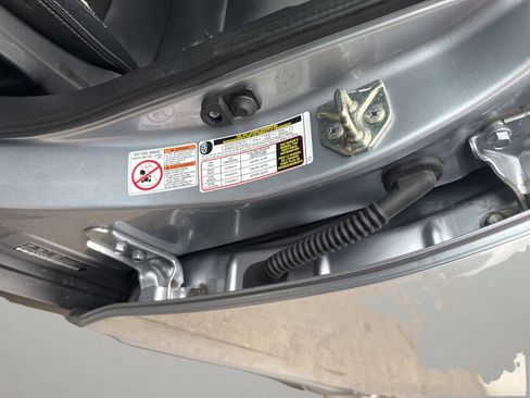 Used 2018 Subaru Outback 3.6R Limited image 15