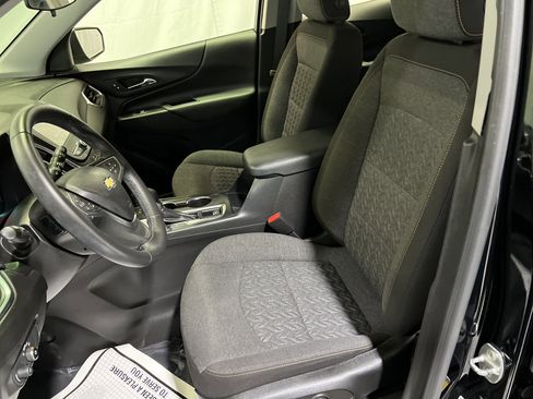 Used 2022 Chevrolet Equinox LT image 17