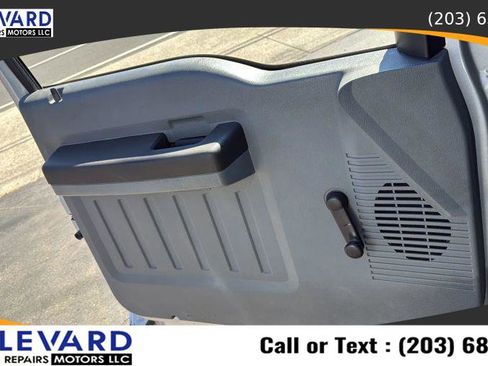 Used 2012 Ford F450 XL w/ High Capacity Trailer Tow Pkg image 26