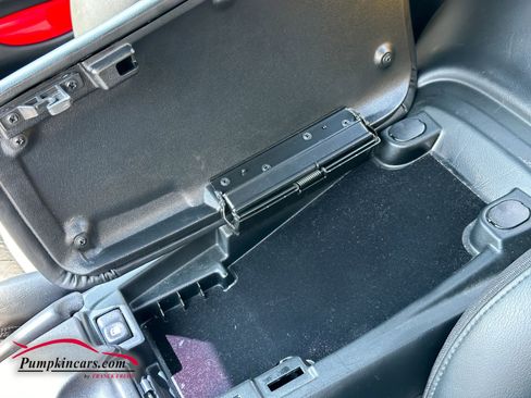 Used 2003 Chevrolet Corvette Convertible w/ Preferred Equipment Group1 image 28