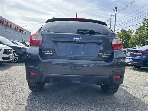 Used 2017 Subaru Crosstrek 2.0i Premium AWD/4WD image 5