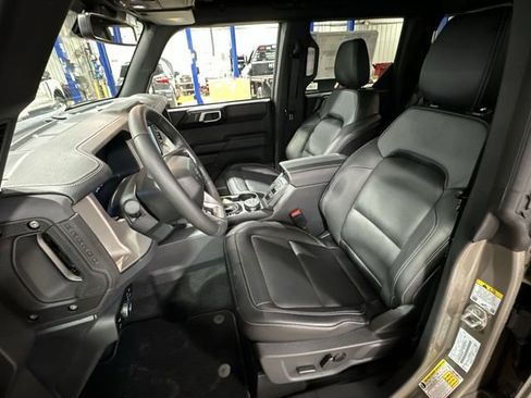 New 2025 Ford Bronco Outer Banks image 17
