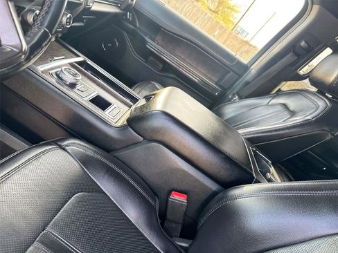 Certified 2021 Ford Expedition Max Limited RWD image 21
