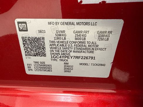 Used 2024 Chevrolet Silverado 2500 LTZ w/ LTZ Plus Package image 18