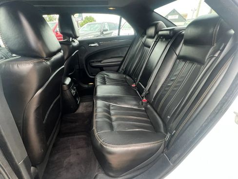 Used 2017 Chrysler 300 S w/ 300S Premium Group RWD image 27