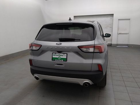Used 2022 Ford Escape SE FWD image 7