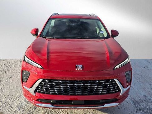 New 2025 Buick Envision Avenir image 2