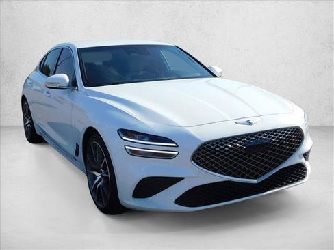 Used 2023 Genesis G70 2.0T AWD/4WD image 5