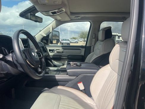 Used 2025 RAM 1500 Tungsten w/ Towing Technology Group image 10