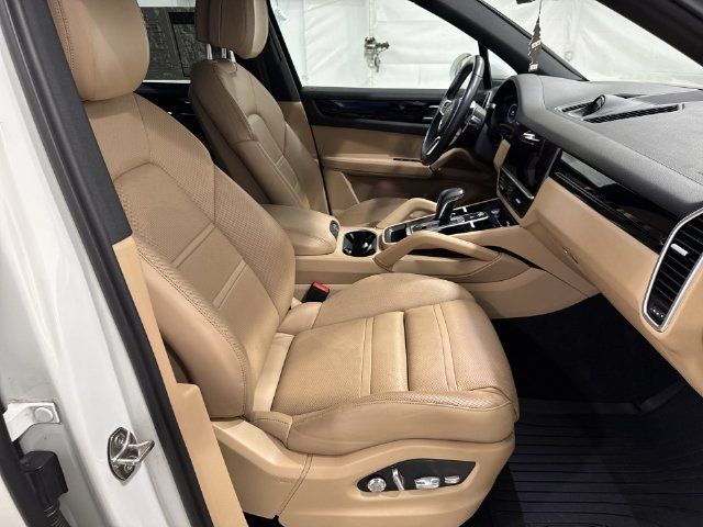 Used 2019 Porsche Cayenne S AWD/4WD image 29